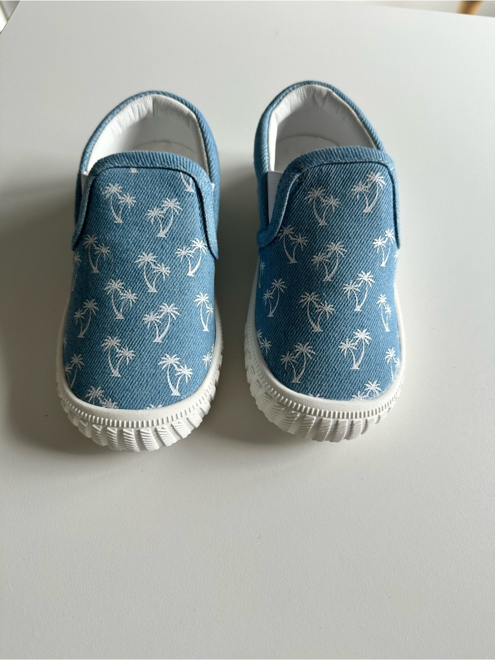 Jack & Lily Kids Slip-On Canvas Shoes in Blue with Palm Tree Print 4-4.5 Years